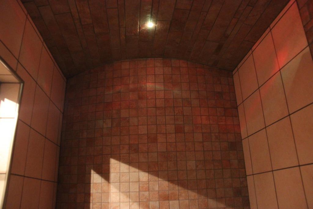 Villa La Tour Nus Szoba fotó